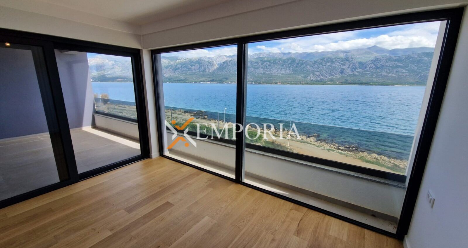 Apartman A1032 – Posedarje, Vinjerac Apartman A1032 – Posedarje, Vinjerac