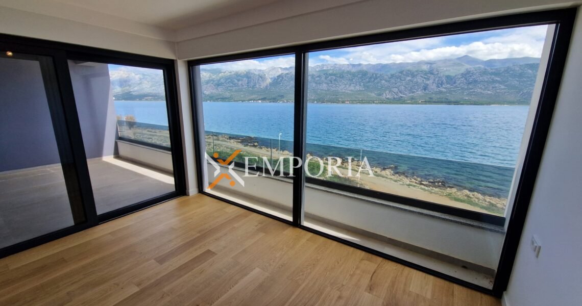 Apartman A1032 – Posedarje, Vinjerac