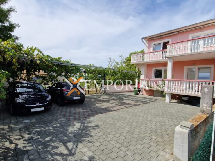 Kuća H550 – Privlaka, Sabunike