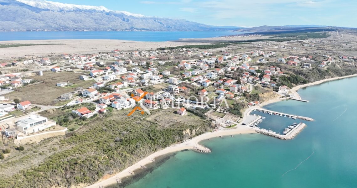 Građevinsko zemljište L363 – Ražanac, Rtina