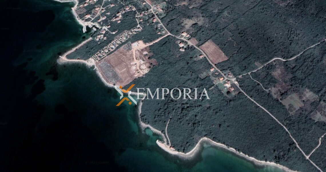 Građevinsko zemljište L366 – Otok Ugljan, Ugljan