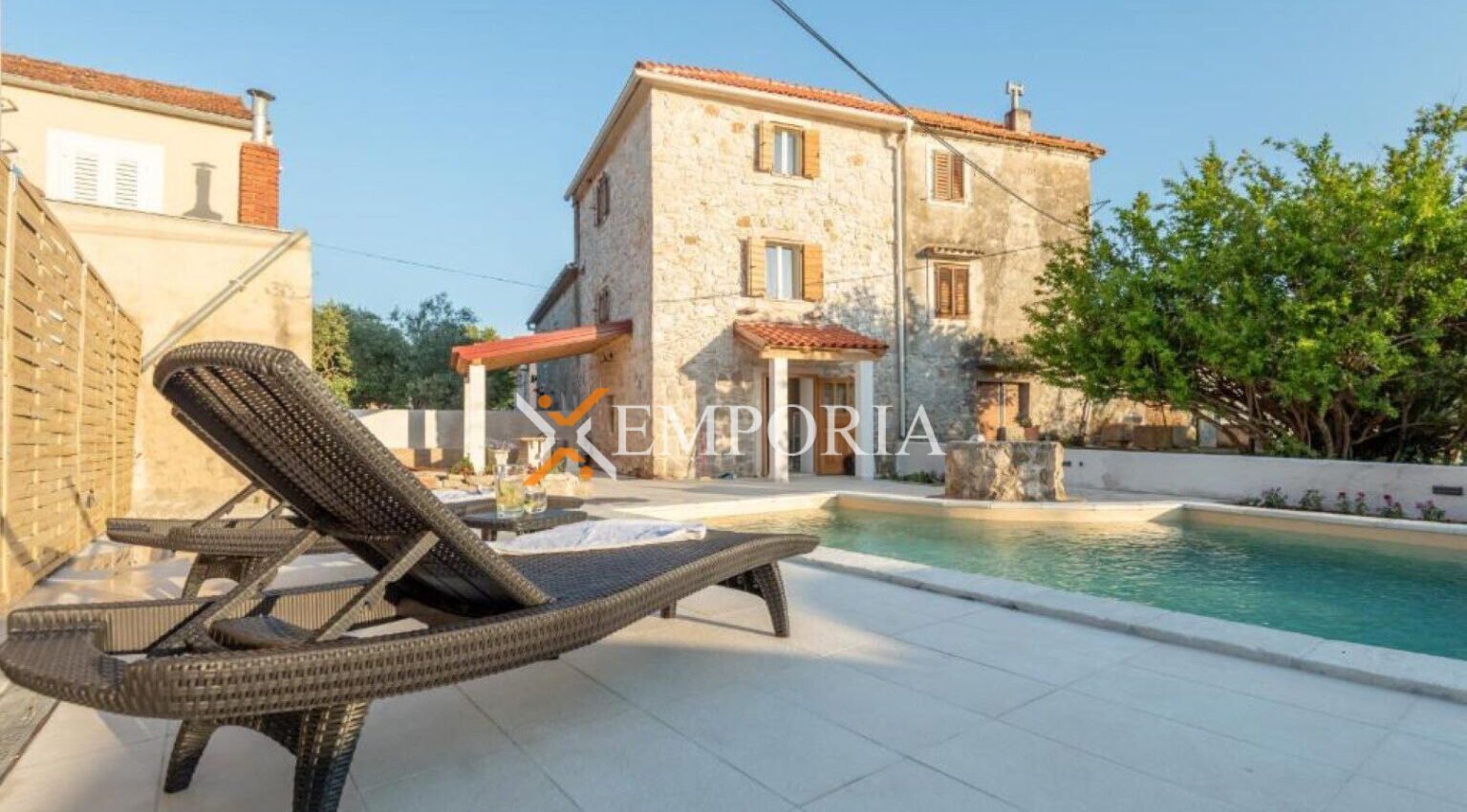 Kuća H499 – Otok Ugljan, Sutomišćica