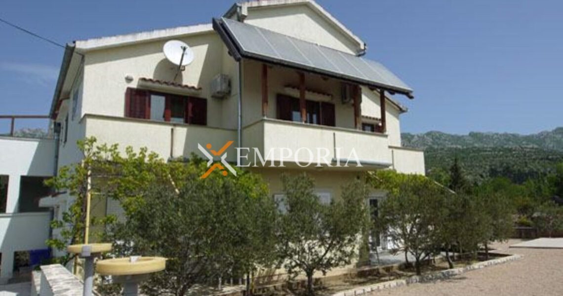 Kuća H597 – Starigrad, Seline