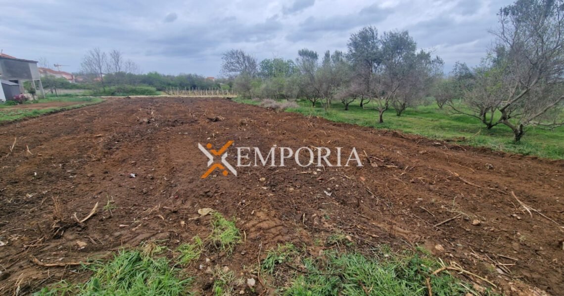 Građevinsko zemljište L403 – Privlaka