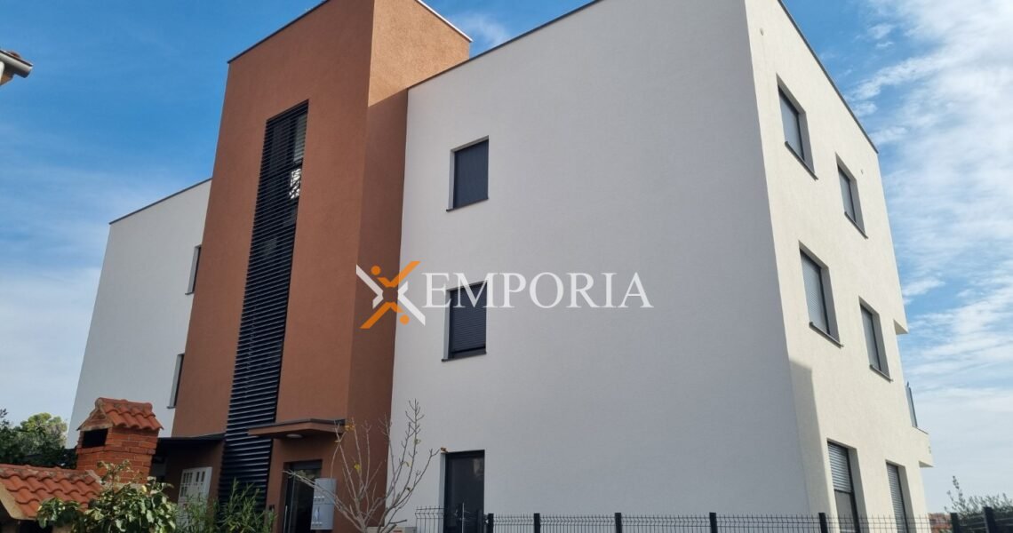 Stan F1159 – Zadar, Plovanija Stan F1159 – Zadar, Plovanija