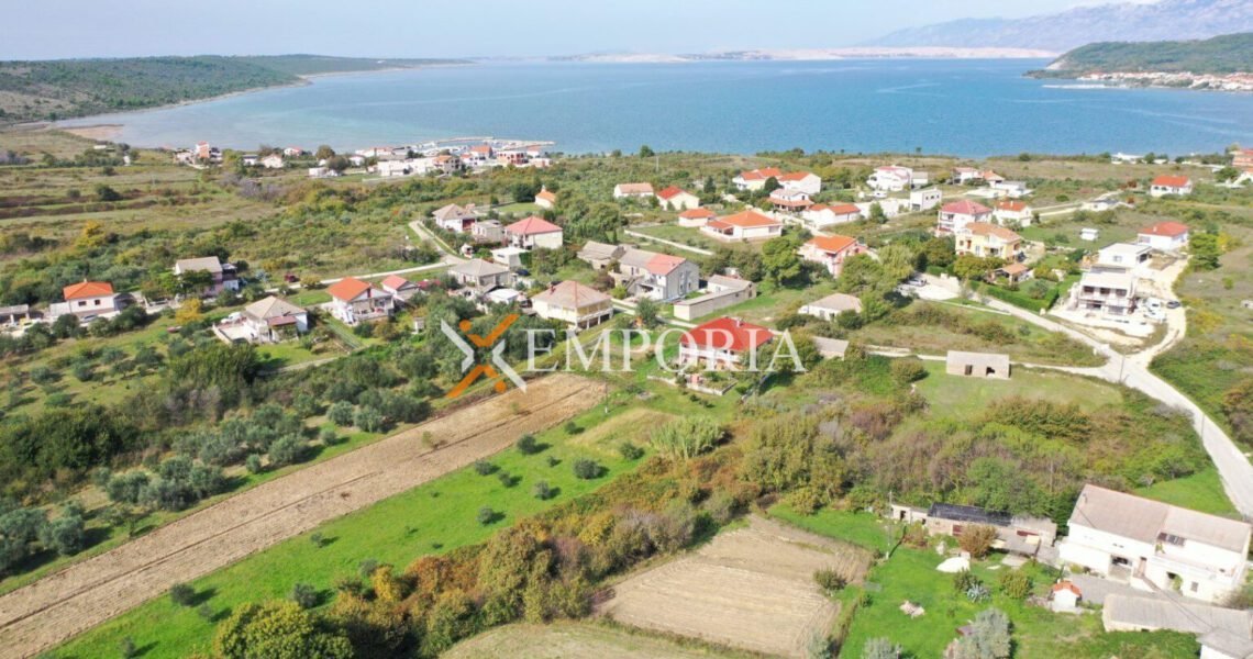 Građevinsko zemljište L445 – Ražanac, Ljubač