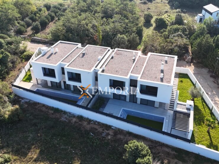Kuća H661 – Nin, Zaton