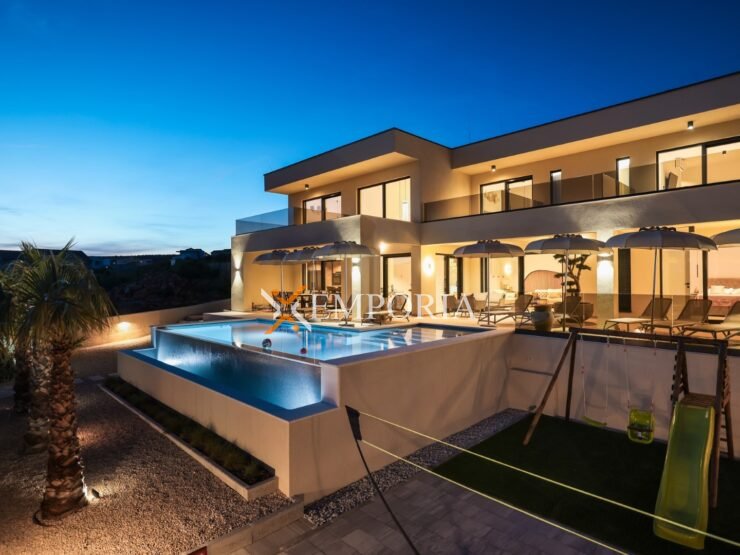 Kuća H657 – Jasenice, Maslenica