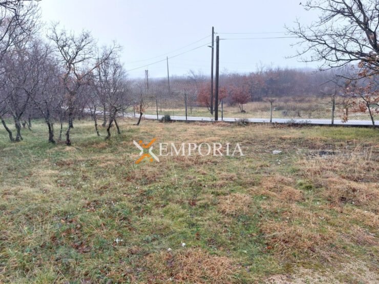 Građevinsko zemljište L485 – Poličnik