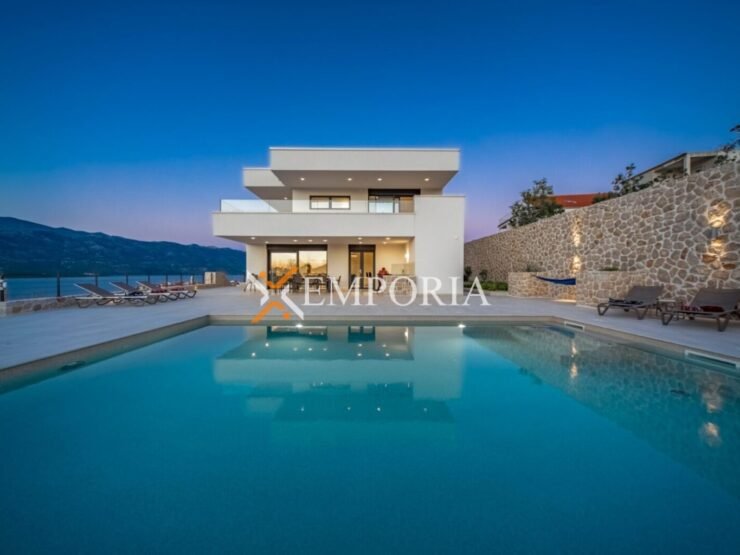 Kuća H677 – Posedarje, Vinjerac