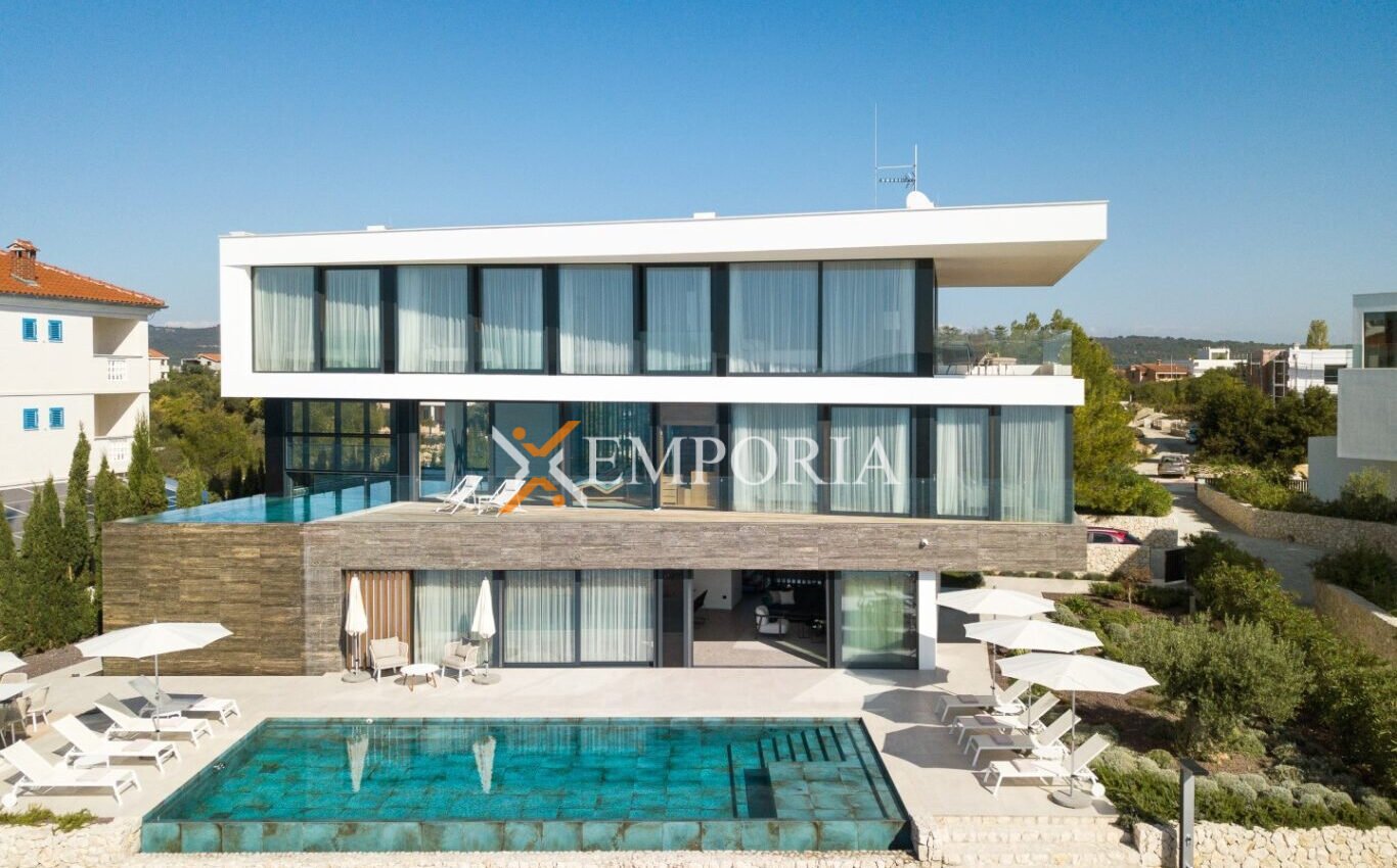 Kuća H684 – Sukošan