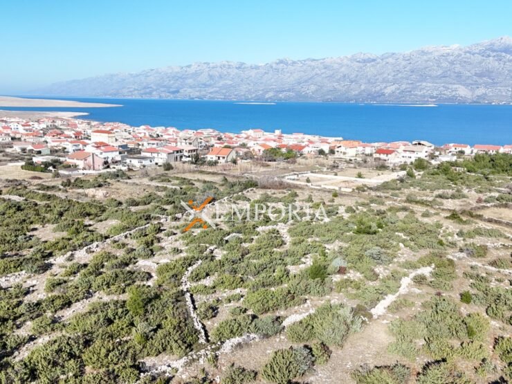 Građevinsko zemljište L495 – Ražanac