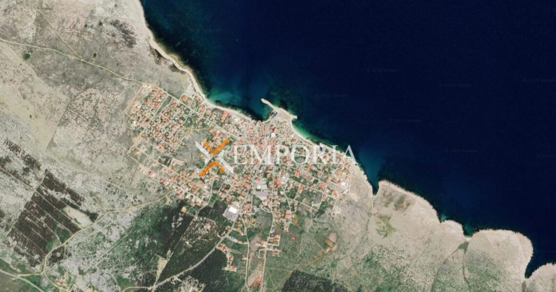 Građevinsko zemljište L495 – Ražanac