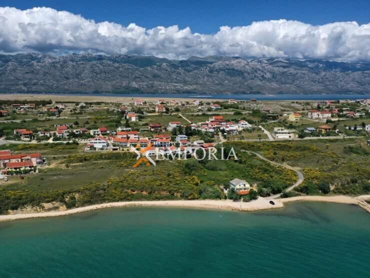 Građevinsko zemljište L504 – Ražanac, Rtina