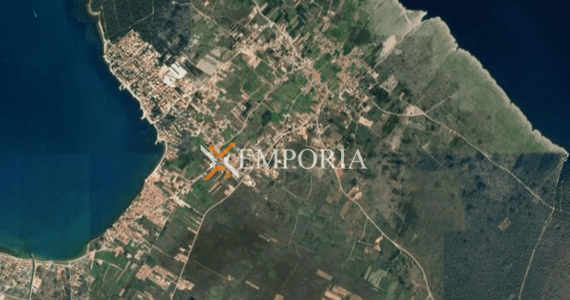 Građevinsko zemljište L515 – Vrsi