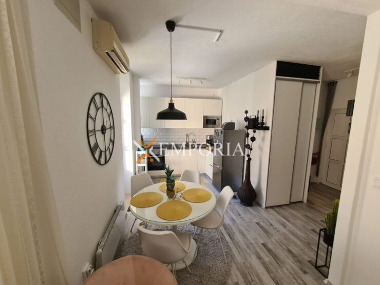 Stan F1269 – Zadar, Relja