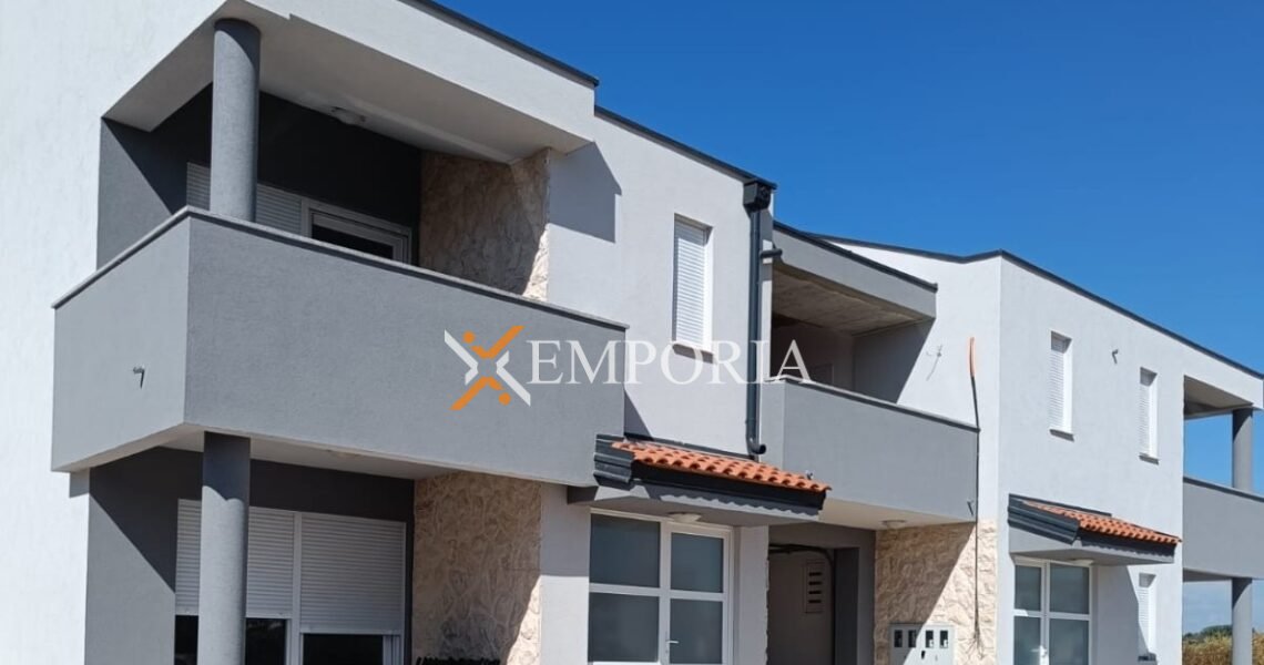 Kuća H718 – Privlaka