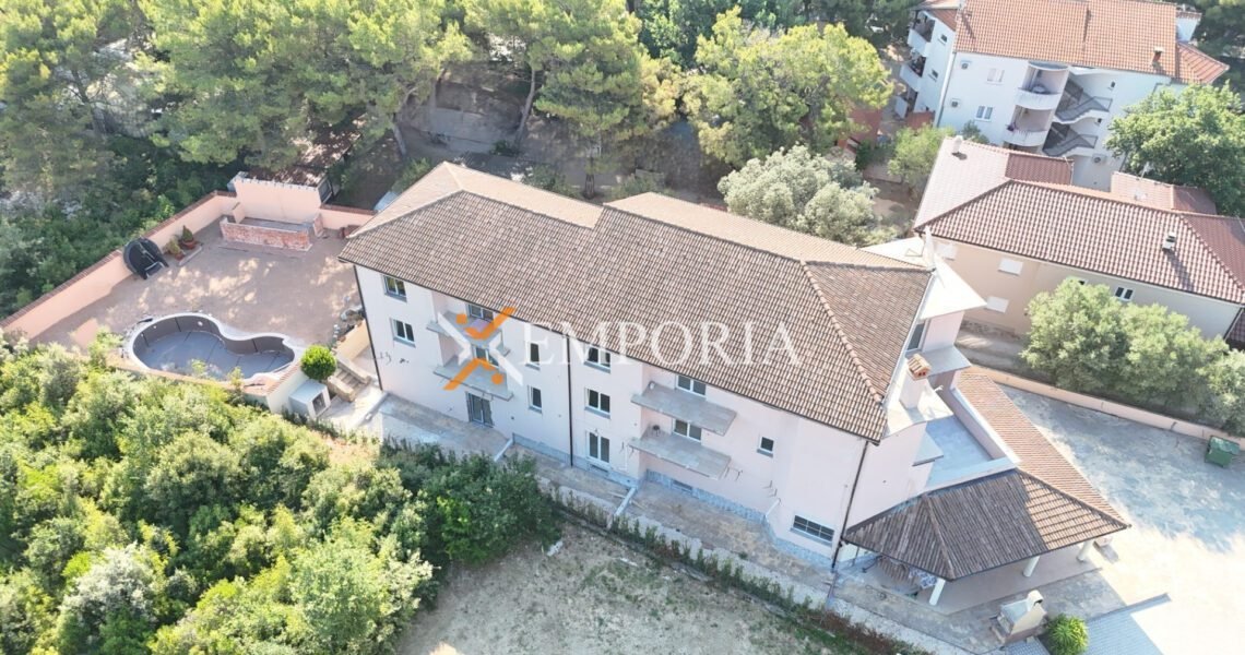 Apartman A1541 – Pakoštane