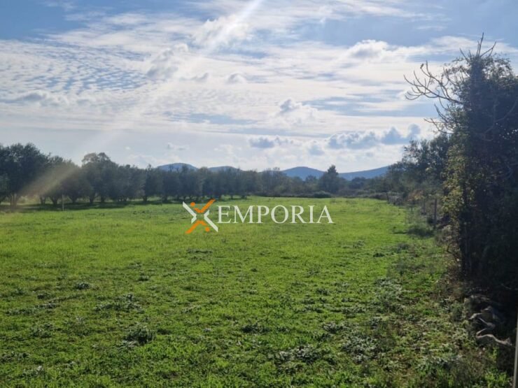 Građevinsko zemljište L543 – Galovac