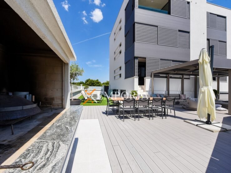 Stan F1312 – Zadar, Borik