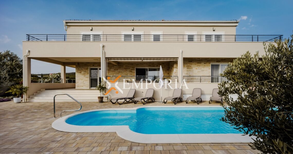 Kuća H470 – Sukošan, Debeljak