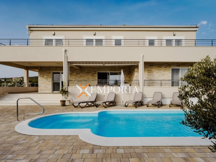 Kuća H470 – Sukošan, Debeljak