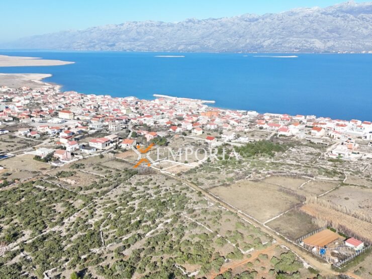 Građevinsko zemljište L551 – Ražanac