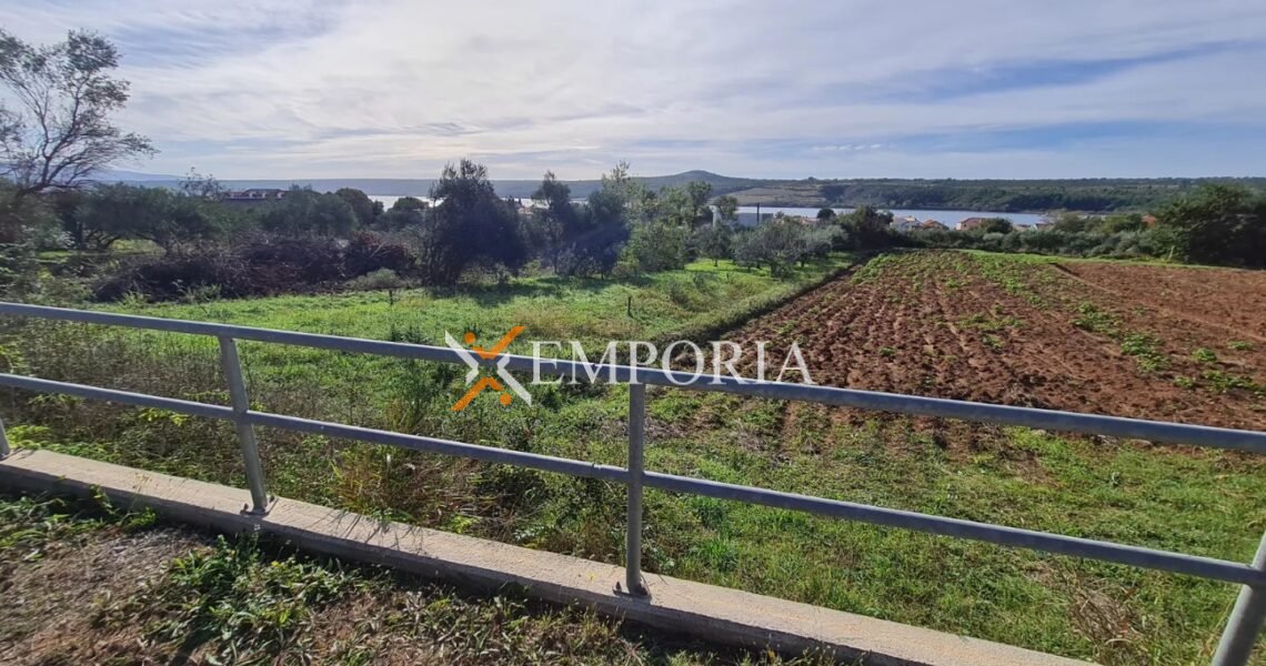 Građevinsko zemljište L562 – Posedarje