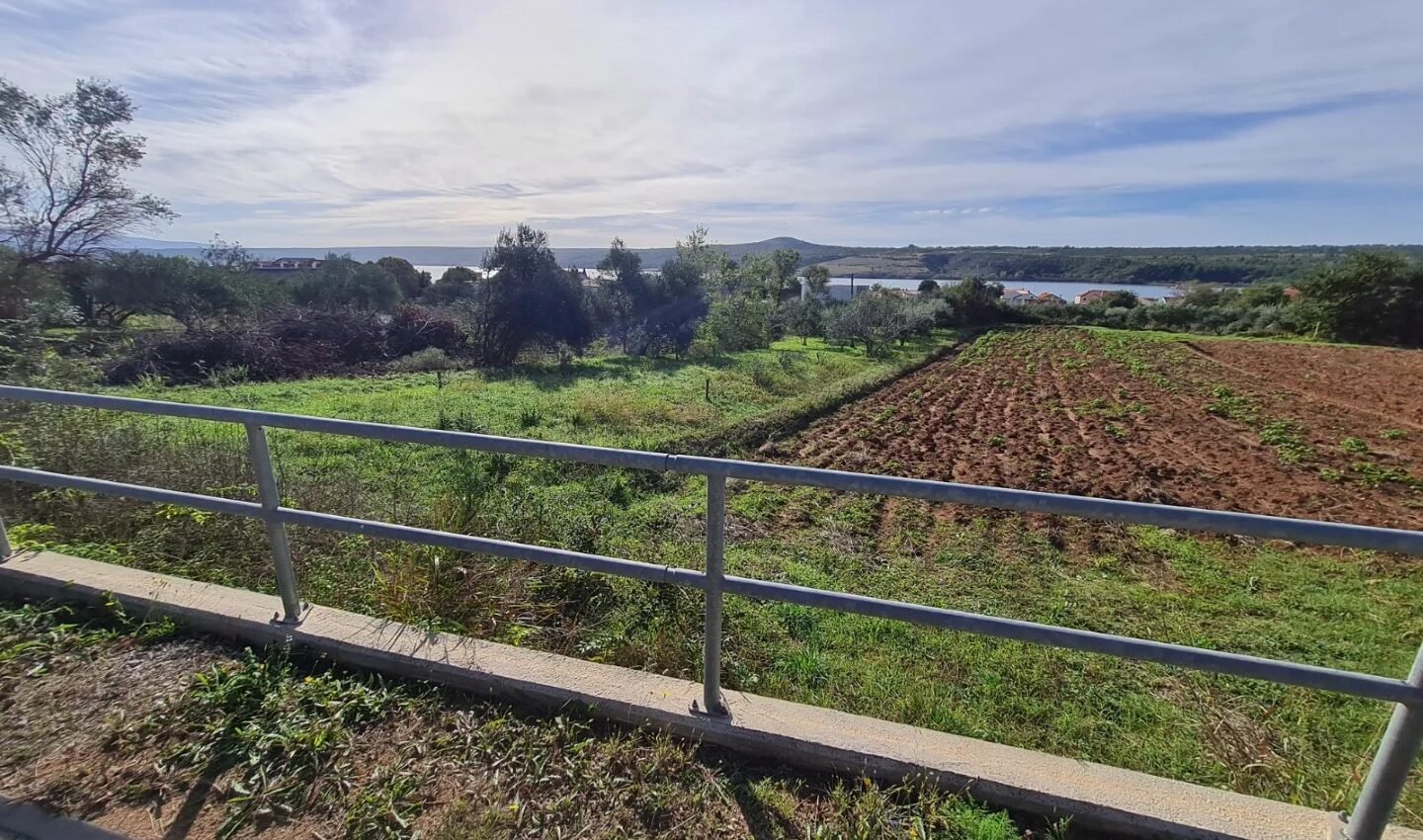 Građevinsko zemljište L562 – Posedarje