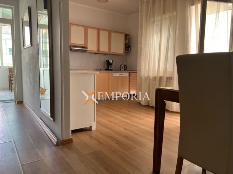 Stan F1327 – Zadar, Diklo