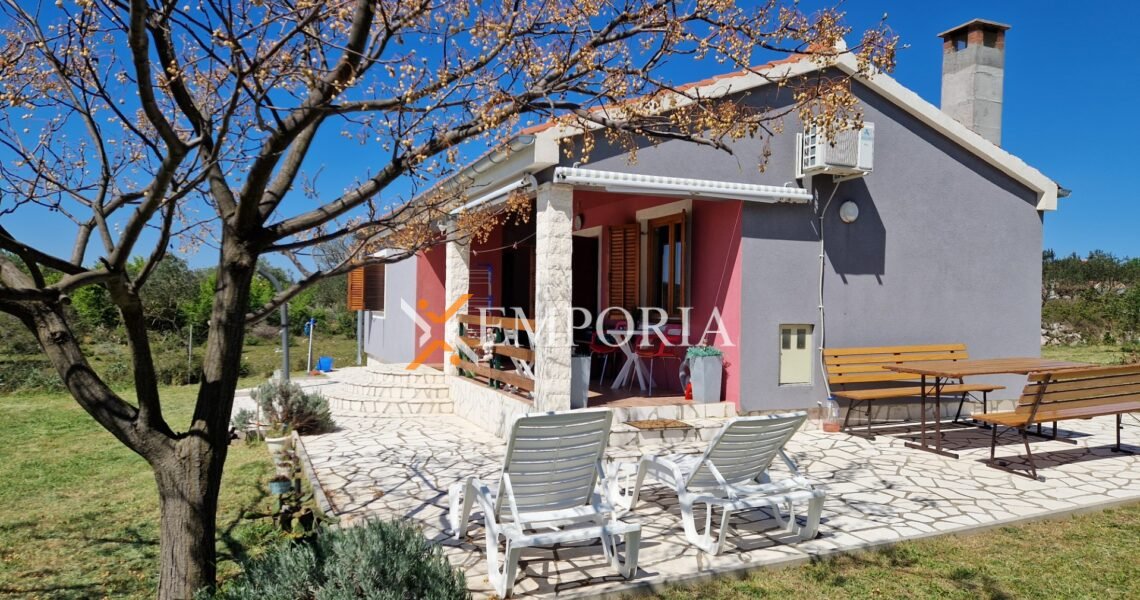 Kuća H760 – Sveti Filip i Jakov, Gornje Raštane