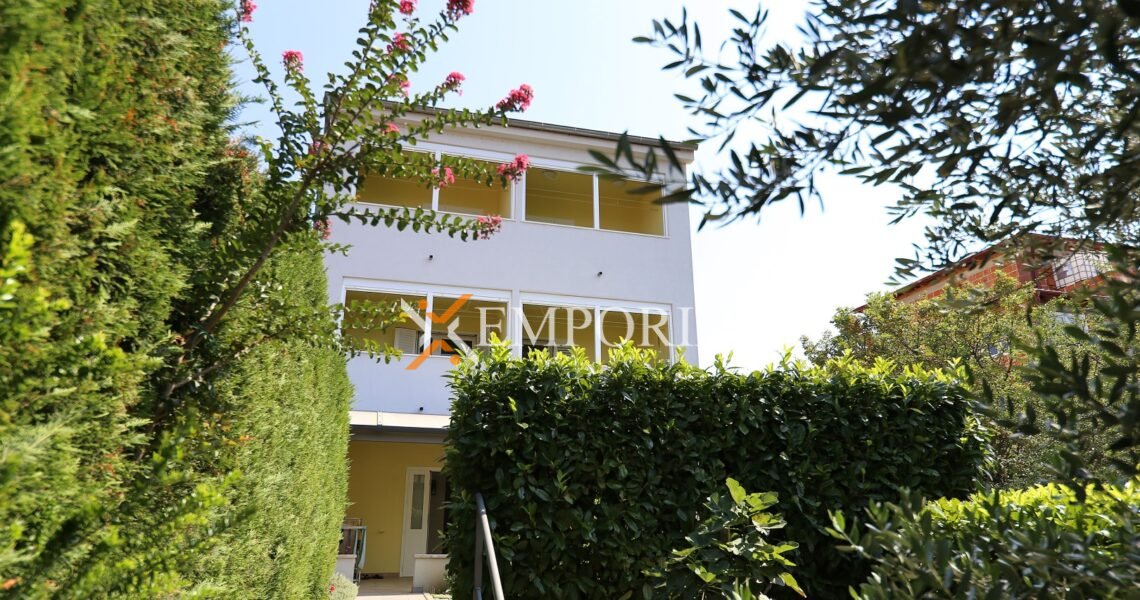 Kuća H756 – Jasenice, Rovanjska