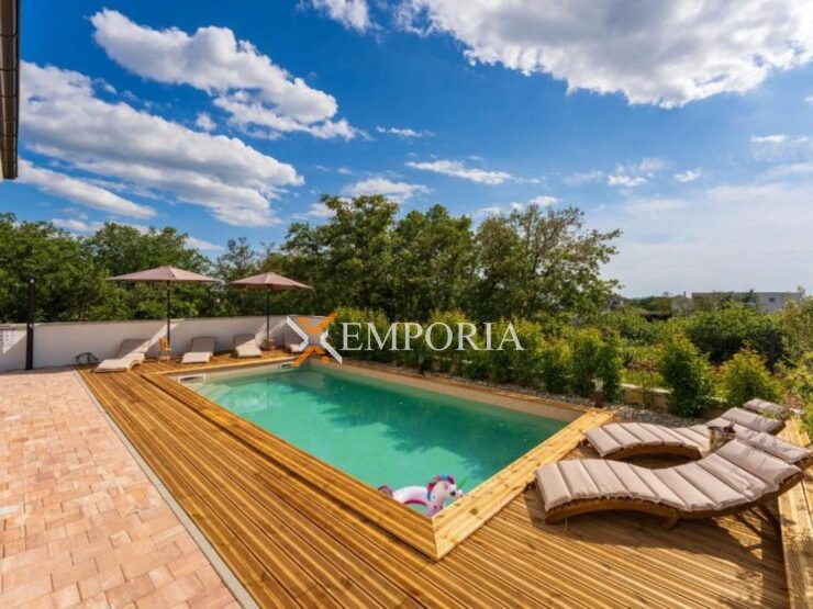 Kuća H762 – Poličnik, Murvica