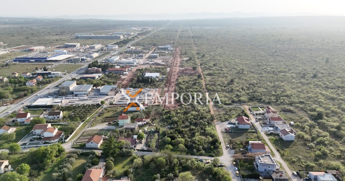 Građevinsko zemljište L588 – Poličnik, Murvica