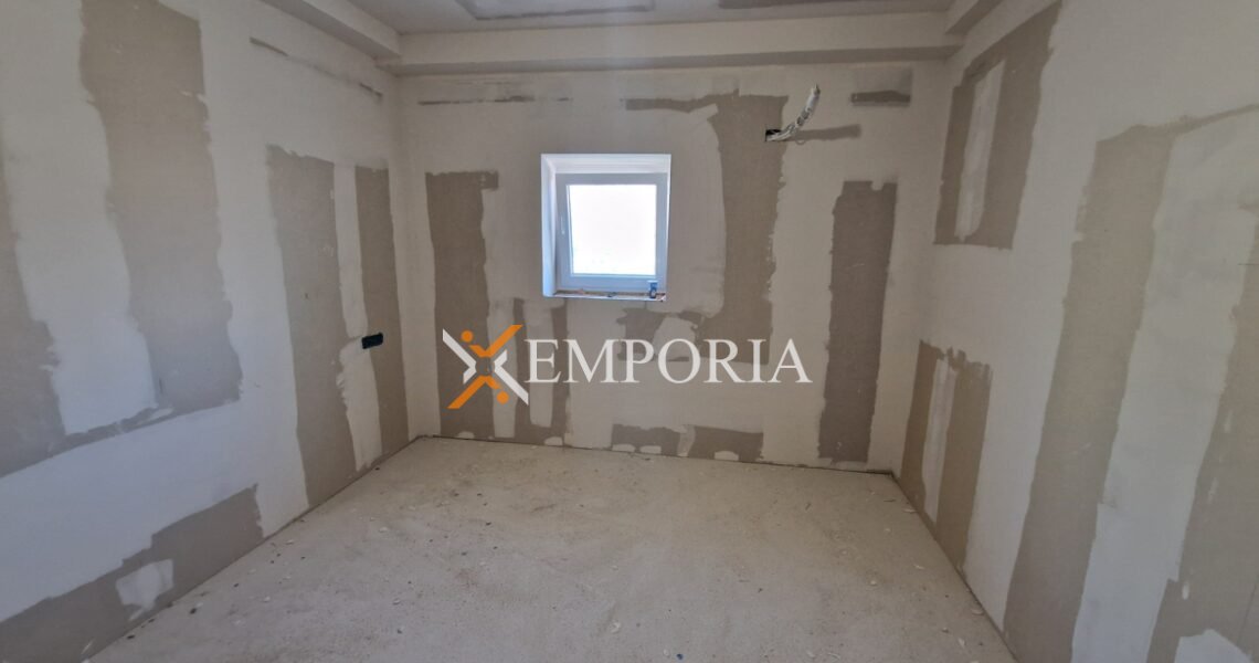 Kuća H772 – Zemunik Donji