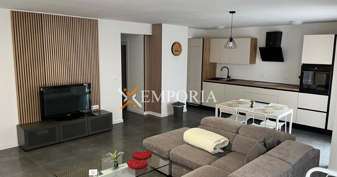 Stan F1375 – Biograd na Moru Stan F1375 – Biograd na Moru