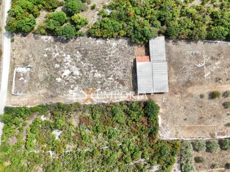 Građevinsko zemljište L607 – Novigrad, Paljuv